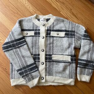 INDUSTRY Women's Gray Plaid Soft Cardigan Sweater